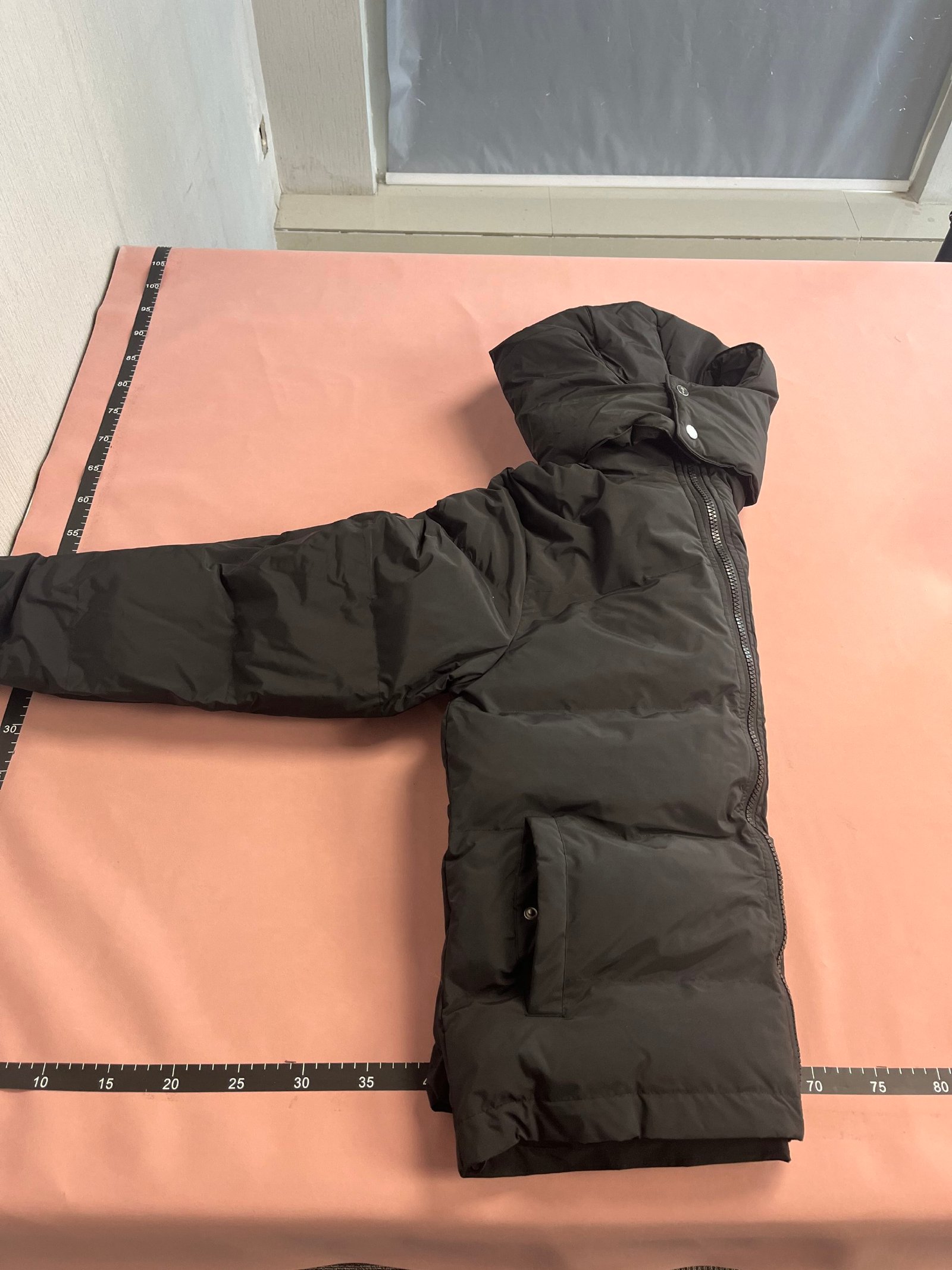 Men's Black Puffer Jacket with Hood Winter Warm Coat