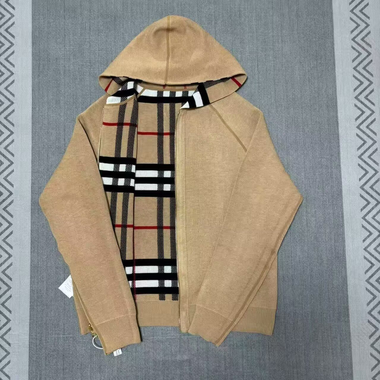  Burberry LV Gucci Dior sweater sweatshirt jacket